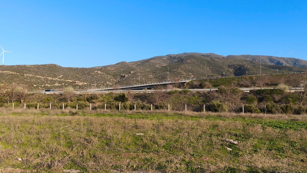 58 καρφιά Τέμπη