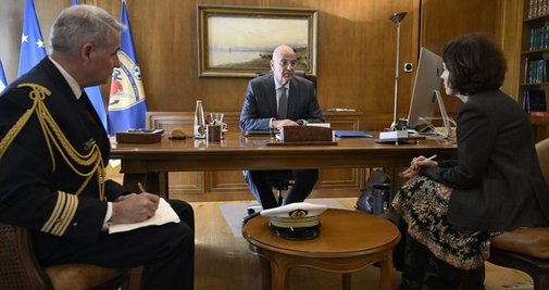 Ο Δενδίας διάβημα στον πρέσβη της Γαλλιας