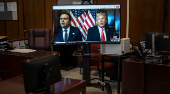 donald trump court