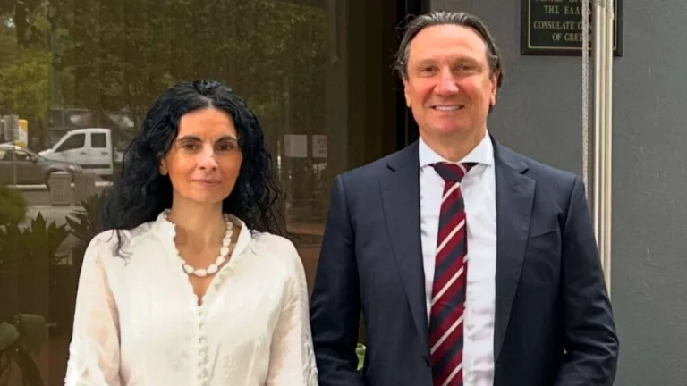 The President of the Greek Community of Melbourne (GCM), Mr.Bill Papastergiadis OAM, had the pleasure of meeting with the new Consul General of Greece in Melbourne, Ms. Dimitra Georgantzoglou,