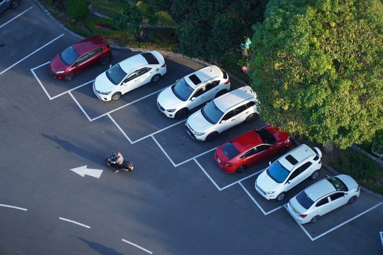 parking autokinita