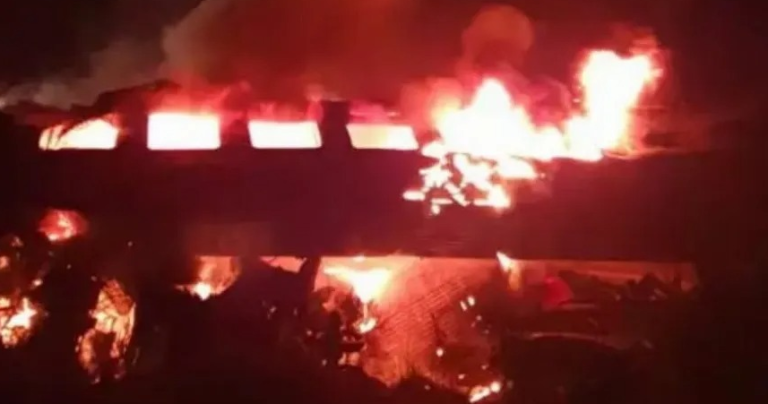 Έκρηξη στο τρένο στα Τέμπη