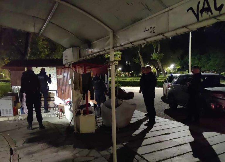 Κατάληψη χώρου στη Νέα Παραλία
