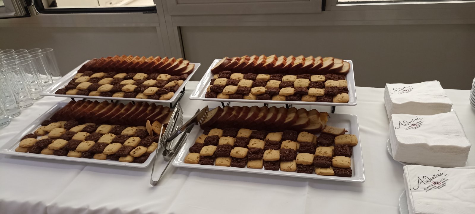 Ημερίδα Παπανικολάου CATERING