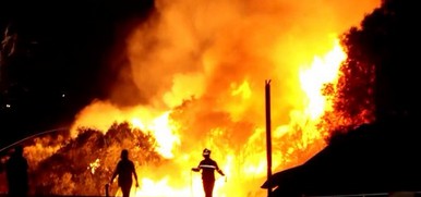 Φωτιά σε περιμετρικούς οικισμούς στην Πάτρα