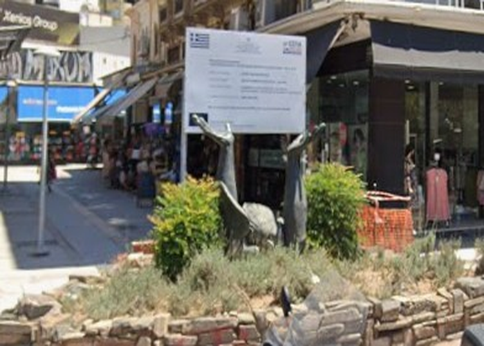 Άγαλμα Λαμπράκη Βενιζέλου