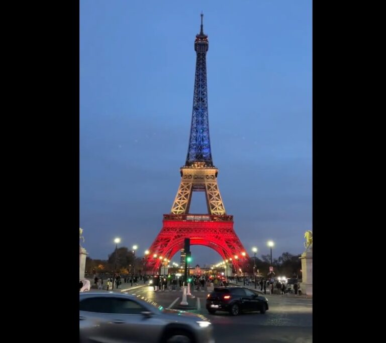 Paris Tour Eiffel