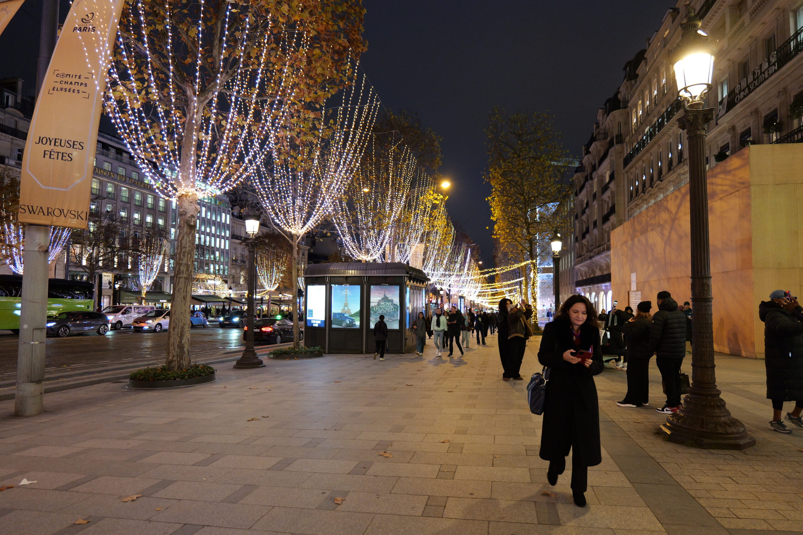 Paris Champs Elysées