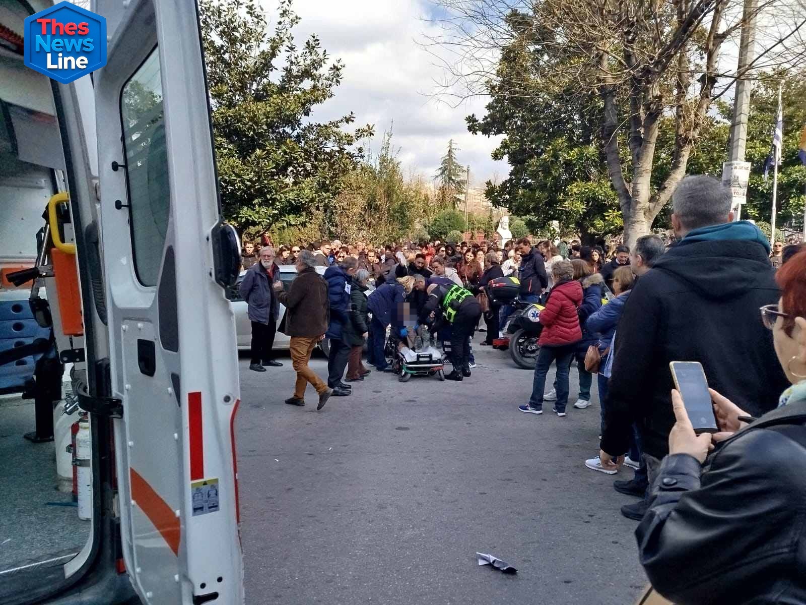 Διασώστες του ΕΚΑΒ στο συλλαλητήριο Θεσσαλονίκη
