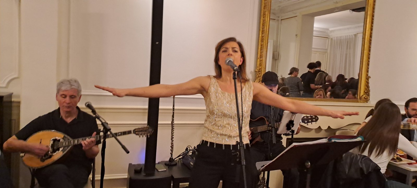 Παρίσι Καθαρά Δευτέρα στην Ελληνική Κοινότητα στο Παρίσι