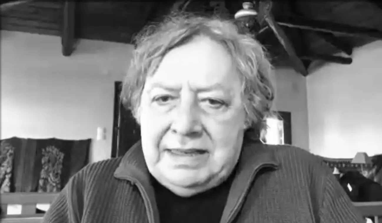 Πέθανε ο Διονύσης Χαριτόπουλος